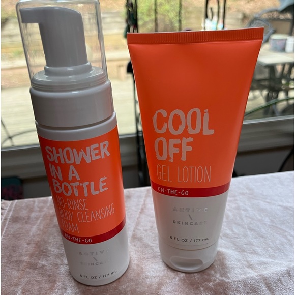 Bath & Body Works Bath & Body Bath And Body Works On The Go Shower